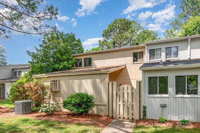 7928 Horse Chestnut Ln, Charlotte, NC 28277 - photo 1