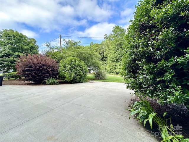 1827 Beckner Rd, Lexington, NC 27292 - view of patio / terrace
