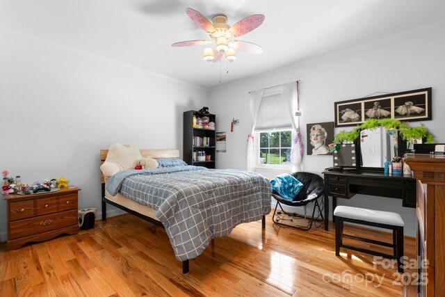 10 Hunters Ridge Ct, Granite Falls, NC 28630 - bedroom with wood finished floors, crown molding, and ceiling fan