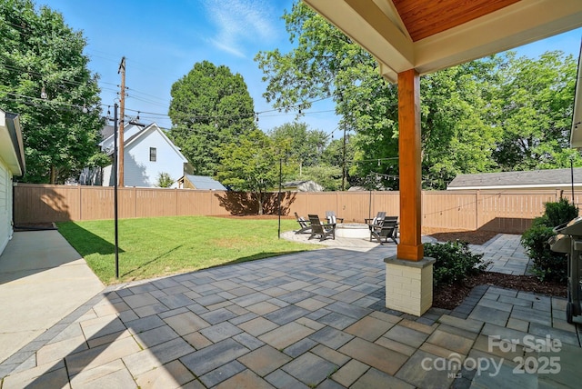 343 Melbourne Ct, Charlotte, NC 28209 - view of patio / terrace