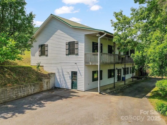 126 Sweetwater Dr, Canton, NC 28716 - photo 1