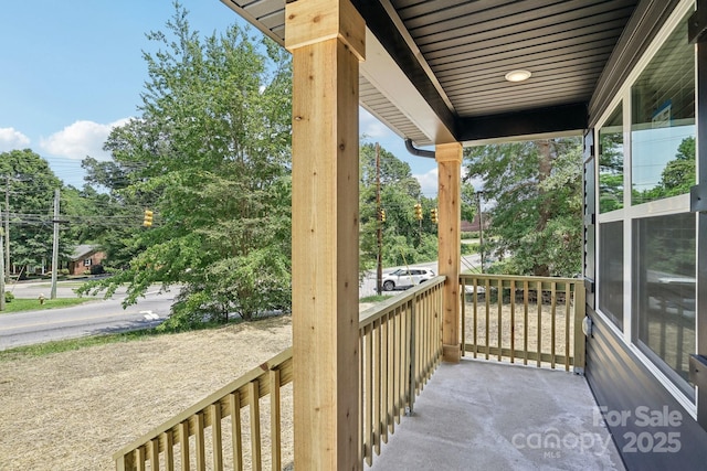 401 W Charlotte Ave, Mount Holly, NC 28120 - view of porch