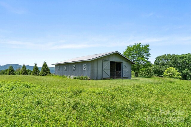 250 Huey Rd, Marshall, NC 28753 - view of pole building featuring a mountain view