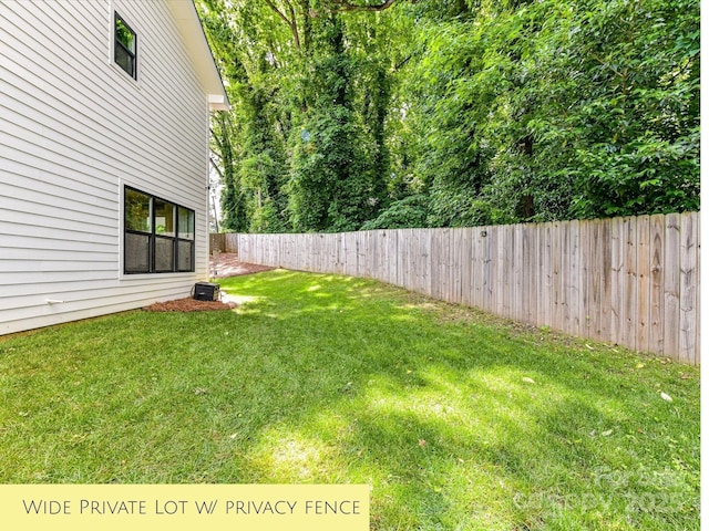 2517 Marlowe Ave, Charlotte, NC 28208 - view of fenced backyard