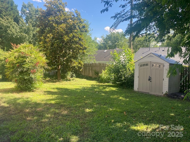 9612 Farmridge Ln, Matthews, NC 28105 - view of yard