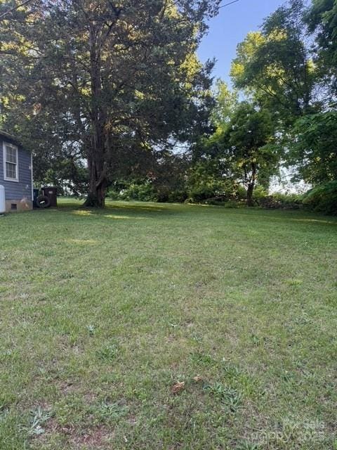 241 Hamrick Dr, Ellenboro, NC 28040 - view of green lawn