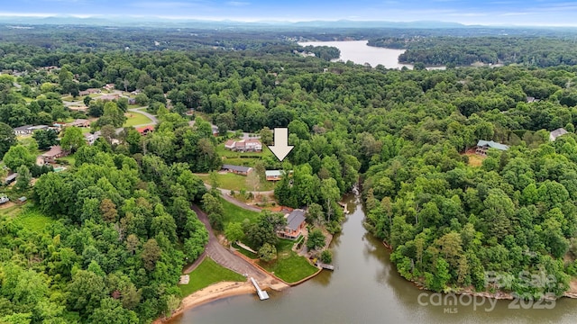 6294 Southlake Dr, Hickory, NC 28601 - aerial view of property and surrounding area with a heavily wooded area and a nearby body of water