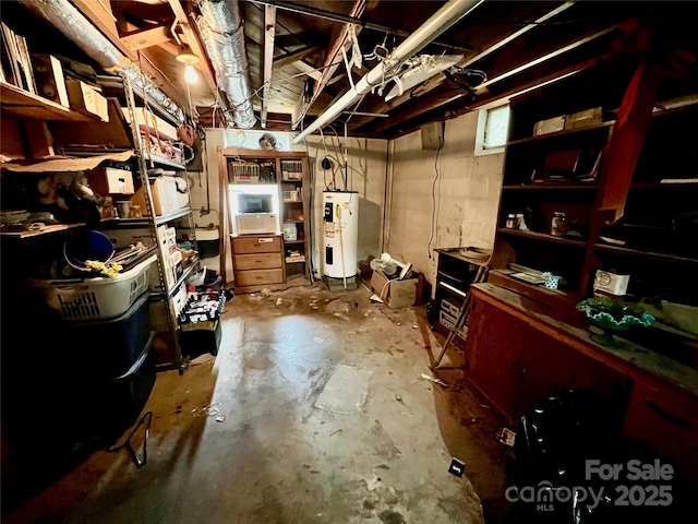 1585 Salem Church Rd, Lincolnton, NC 28092 - unfinished basement featuring water heater