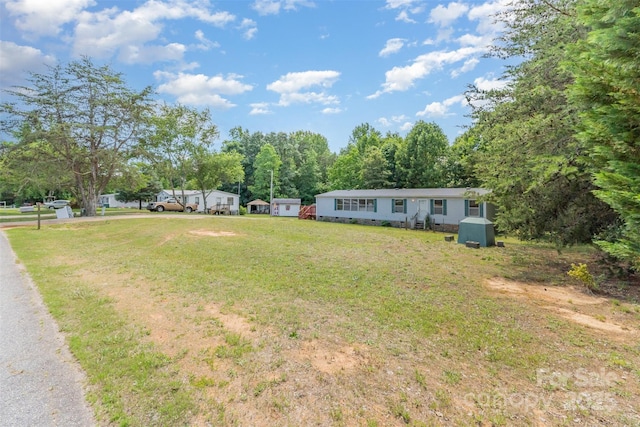 3585 Woodstream Dr, Maiden, NC 28650 - view of front of property featuring a front yard
