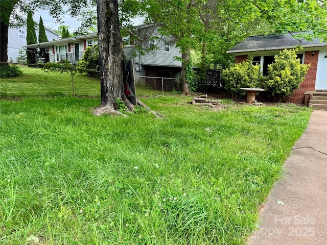 8 Mountain Ter, Asheville, NC 28806 - view of yard