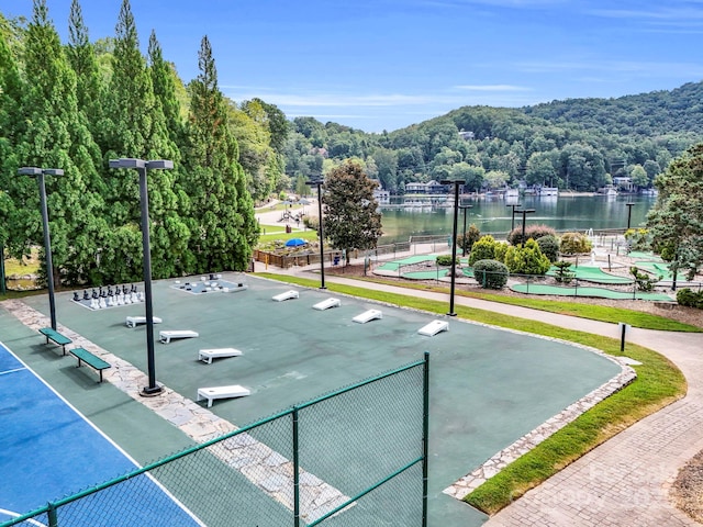 176 High Road Ct, Lake Lure, NC 28746