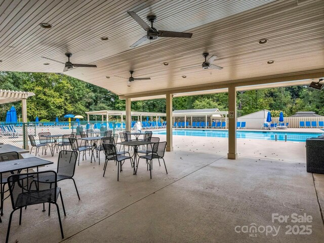 176 High Road Ct, Lake Lure, NC 28746