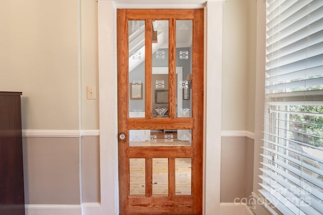 420 S Cedar St, Lincolnton, NC 28092 - view of property entrance