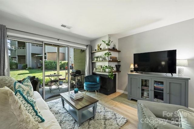 2533 Stockbridge Dr, Charlotte, NC 28210 - living room with baseboards