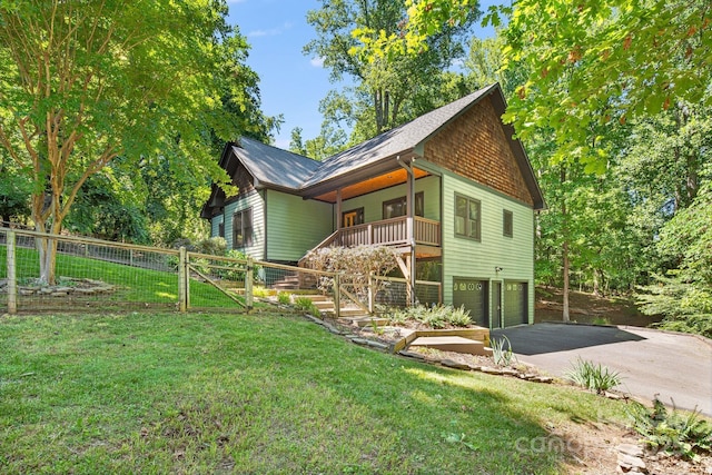 6 Woodland Rd W, Asheville, NC 28806 - view of front of property featuring a garage, a gate, and driveway