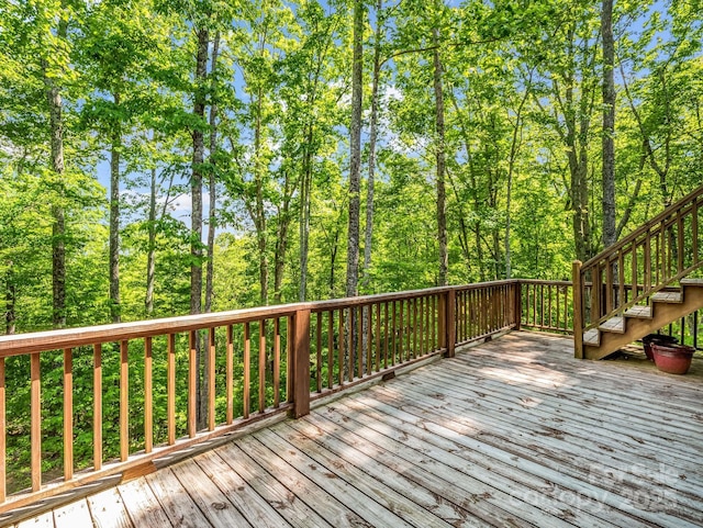 287 Matho Trce, Lake Lure, NC 28746 - wooden deck with stairs