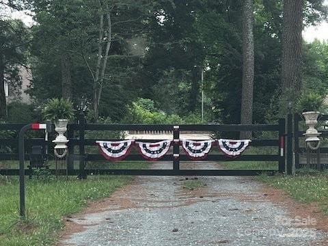 2310 Gill Jordan Rd, Chester, SC 29706 - view of gate