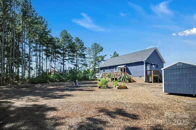 5016 Old Pine Ln, Cherryville, NC 28021 - back of property with a wooden deck