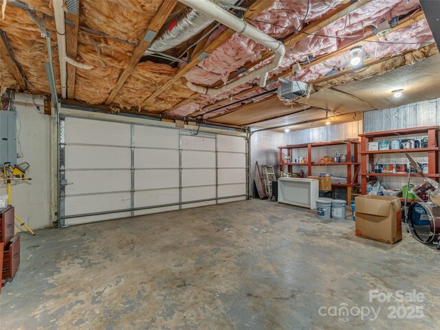 100 Tarragon Pl, Flat Rock, NC 28731 - garage with a garage door opener