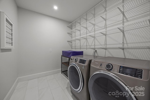 2577 Bonnybrook Cir, Rock Hill, SC 29732 - laundry area with washer and dryer, baseboards, and recessed lighting