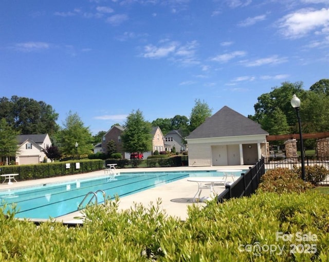 2567 Holly Oak Ln, Gastonia, NC 28056 - community pool featuring a patio
