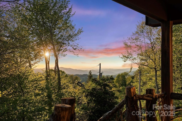 140 Spruce Hollow Rd, Beech Mountain, NC 28604 - mountain view