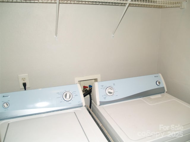 11107 Lions Mane St, Charlotte, NC 28273 - laundry room with washing machine and dryer