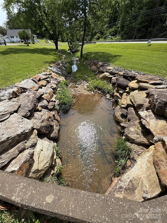 3586 US-70 Rd W, Marion, NC 28752 - view of green lawn