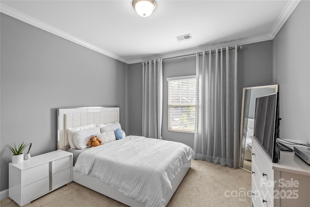 11209 Flenniken Ct, Charlotte, NC 28277 - bedroom featuring ornamental molding, light carpet, and baseboards