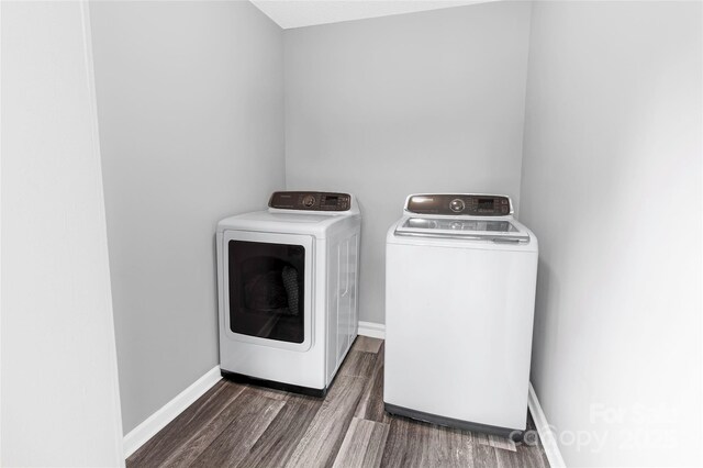 532 Jedburgh Way, Rock Hill, SC 29730 - washroom featuring washing machine and clothes dryer, wood finished floors, and baseboards