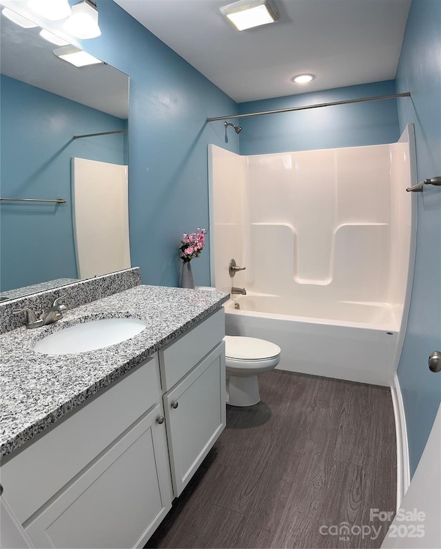 212 Old Centergrove Rd, Kannapolis, NC 28083 - bathroom with wood finished floors, vanity, toilet, shower / tub combination, and recessed lighting