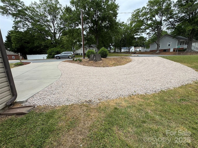 212 Old Centergrove Rd, Kannapolis, NC 28083 - view of yard with concrete driveway