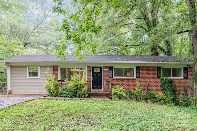 205 E Cleveland Ave, Bessemer City, NC 28016 - photo 1