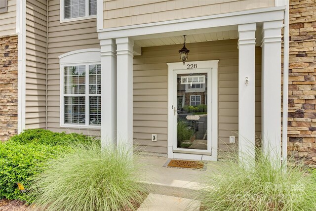 228 Dawn Mist Ln, Fort Mill, SC 29708 - photo 2