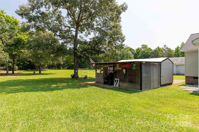 4285 Palmer Lloyd Rd, Lancaster, SC 29720 - view of grassy yard featuring an outdoor structure