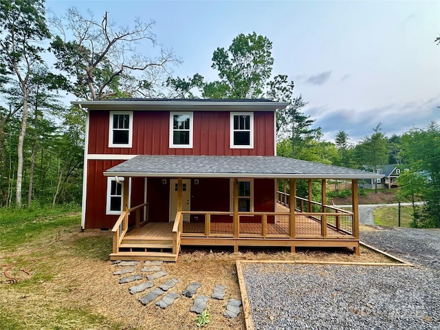 206 Cascade Ridge Rd, Fairview, NC 28730 - farmhouse inspired home featuring board and batten siding and a shingled roof