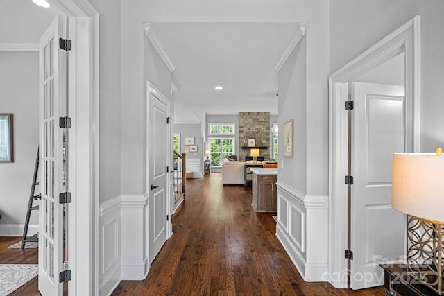 224 Hidden Meadows Dr, Mooresville, NC 28117 - hallway with dark wood-style flooring, crown molding, recessed lighting, and baseboards