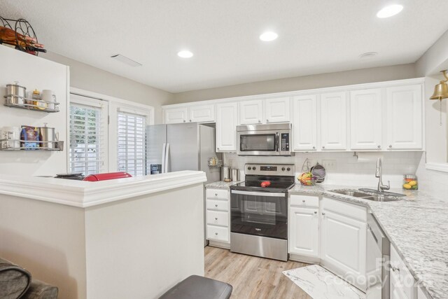 8108 Christmas Ct, Charlotte, NC 28216 - photo 13