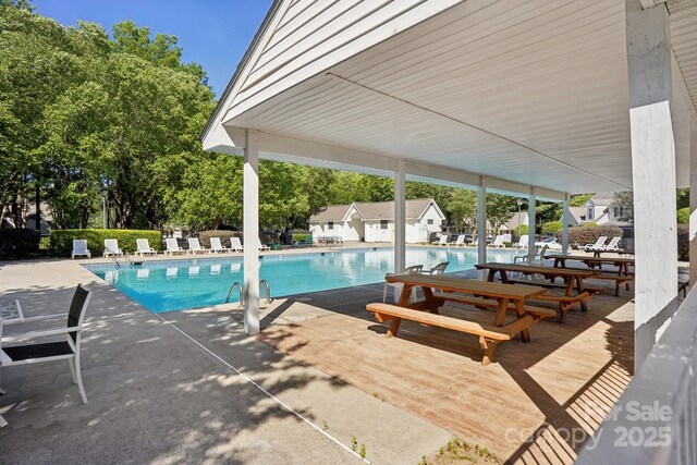 8108 Christmas Ct, Charlotte, NC 28216 - photo 38