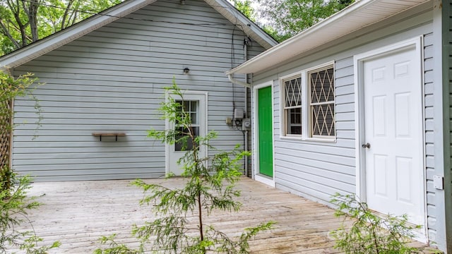 352 18th Ave NE, Hickory, NC 28601 - view of wooden terrace