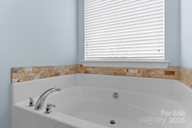 108 Planters Dr, Statesville, NC 28677 - bathroom featuring a garden tub
