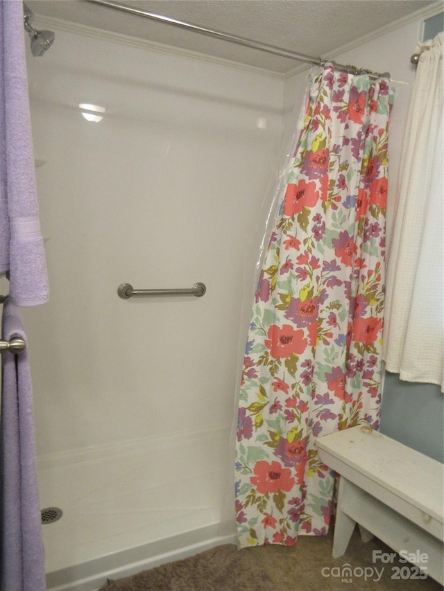 1051 S Brady Ave, Newton, NC 28658 - full bath featuring a shower with curtain and ornamental molding