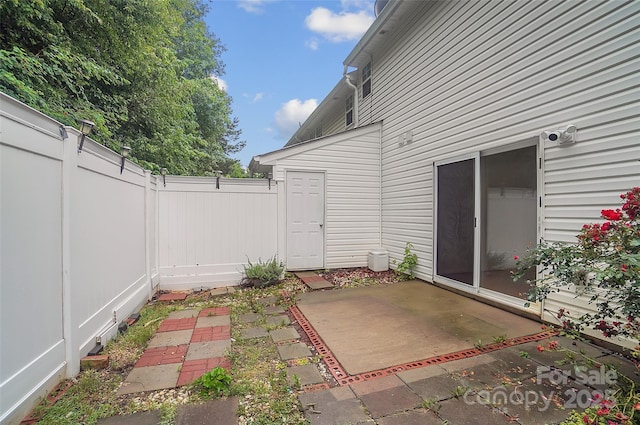 5237 Ficus Tree Ln, Charlotte, NC 28215 - view of patio / terrace
