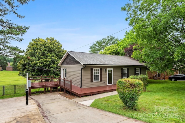 103A N Tracy St, Kings Mountain, NC 28086 - ranch-style home with a deck and roof with shingles