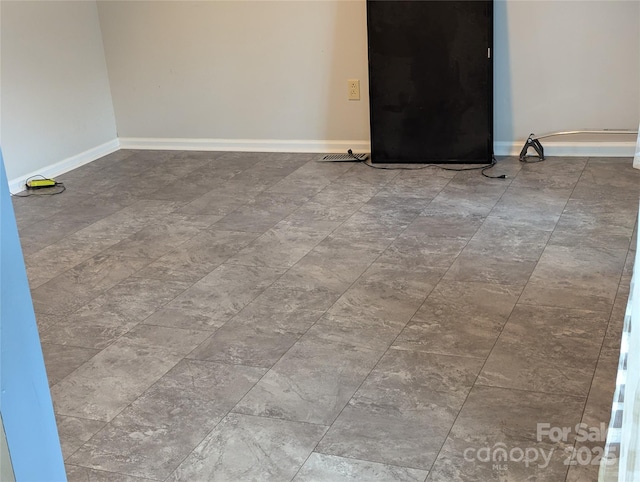 936 New Camp Creek Church Rd Unit 11, Kings Mountain, NC 28086 - unfurnished room with baseboards