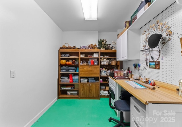 7412 Sahalee Dr, Denver, NC 28037 - office area featuring baseboards and carpet floors