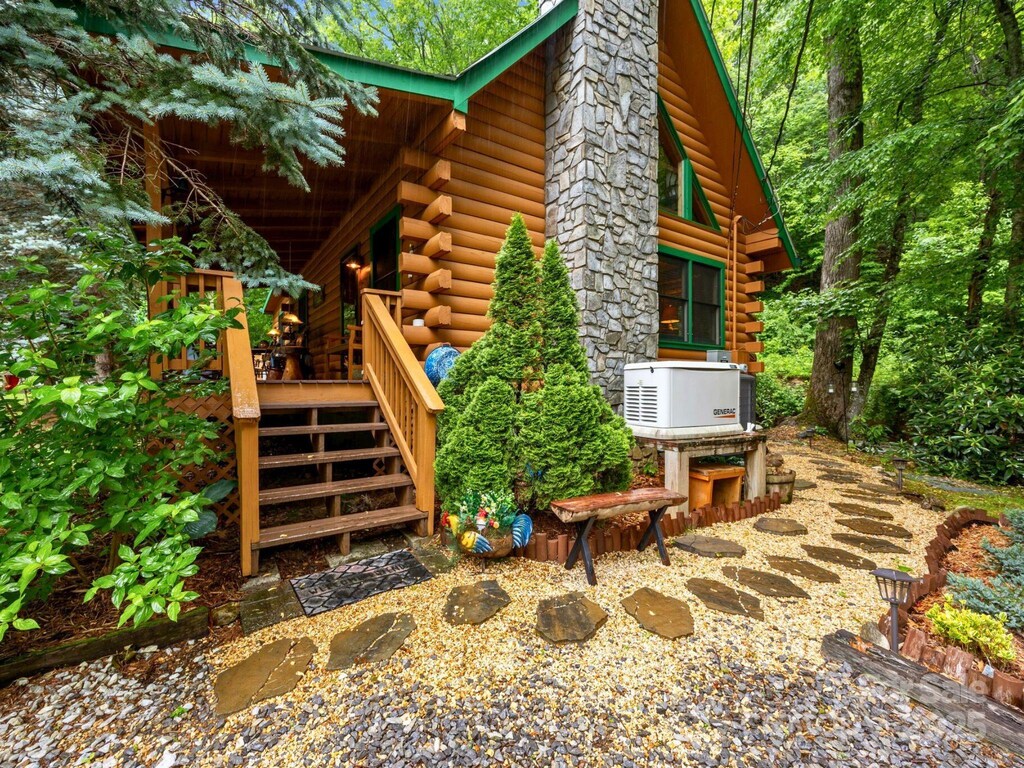 58 Cabin Fever Trl, Maggie Valley, NC 28751 - photo 1
