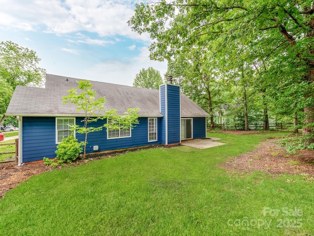 10736 Spruce Mountain Rd, Charlotte, NC 28214 - view of front of house featuring a chimney