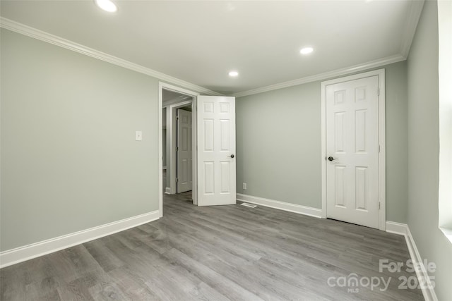 1224 Martin Rd, Hickory Grove, SC 29717 - empty room with recessed lighting, baseboards, crown molding, and wood finished floors