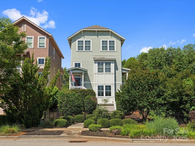 807 Herrons Ferry Rd, Rock Hill, SC 29730 - view of front of home featuring a fenced front yard